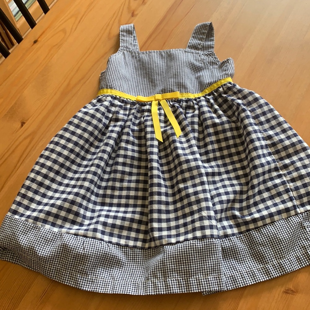 ⭐️Host Pick⭐️ Size 2t adorable summer dress